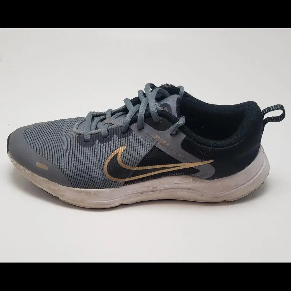 Youth Nike Downshifter 12‎ Road Running Gray Sneakers Shoes DM4194-005 Size 6Y